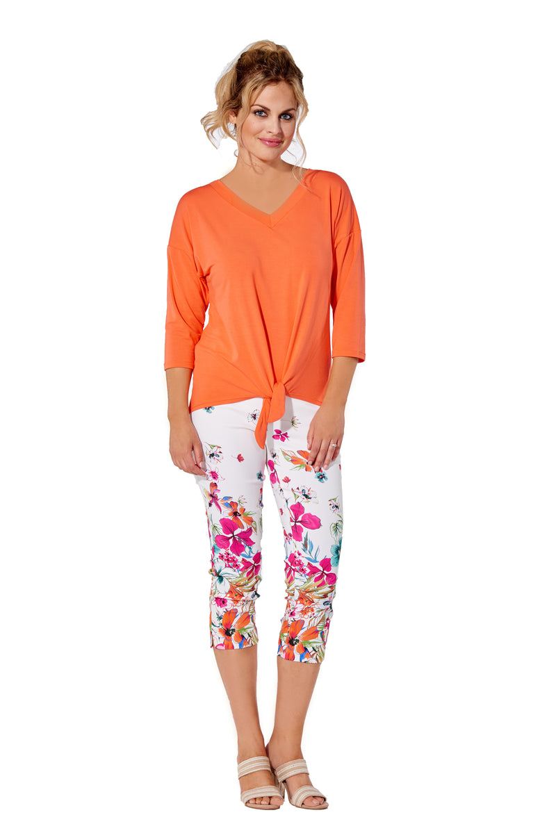 Fuchsia Floral Pull-On Capris